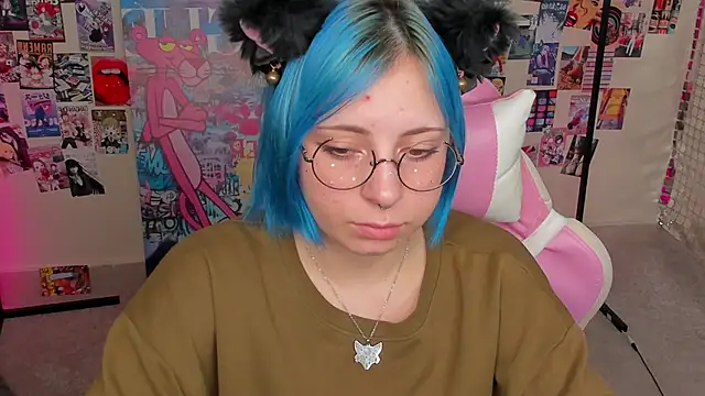 Snapshot of Penny_Stanley chatting on 09-23-25, 02:36 Penny Stanley online show from 09-23-25, 02:36