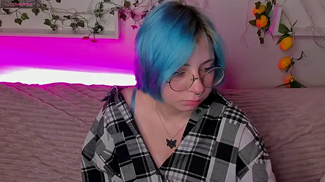 Snapshot of Penny_Stanley chatting on 09-30-25, 02:05 Penny Stanley online show from 09-30-25, 02:05