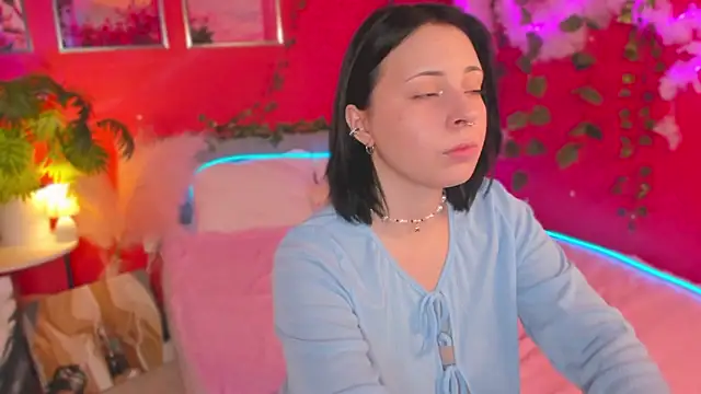 Snapshot of Penny_Stanley chatting on 02-17-26, 02:08 Penny Stanley online show from 02-17-26, 02:08