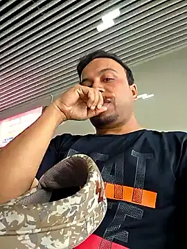 BindaasBong online show from 10-07-25, 05:04