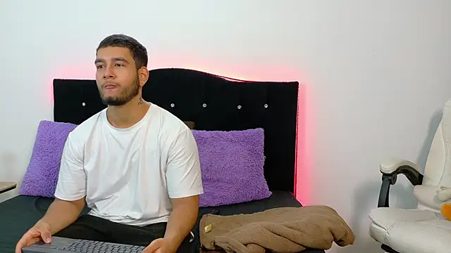  online show from 06-10-26, 12:15