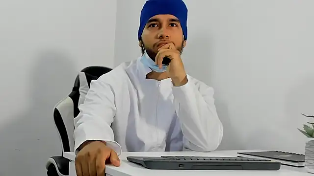  online show from 06-18-26, 12:53