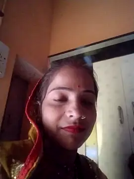 Snapshot of Miss_143 chatting on 09-13-25, 10:26 Miss 143 online show from 09-13-25, 10:26