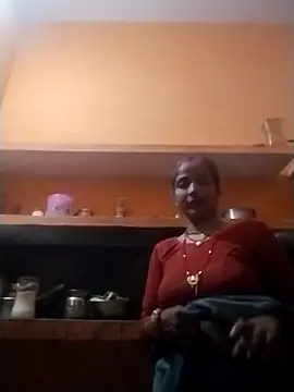 Snapshot of Miss_143 chatting on 09-18-25, 04:14 Miss 143 online show from 09-18-25, 04:14