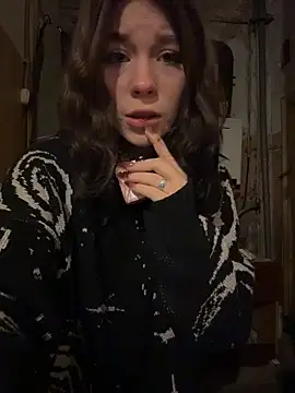 Snapshot of Mimiumuy chatting on 11-02-25, 04:53 Mimiumuy online show from 11-02-25, 04:53