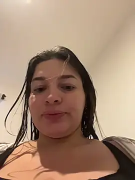 sarahreyess 11 online show from 03-25-26, 10:43