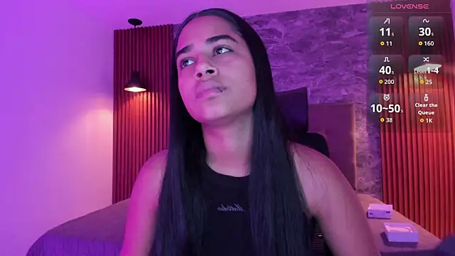 zoe evans5 online show from 10-04-25, 12:36