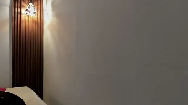 zoe evans5 online show from 11-10-25, 12:04