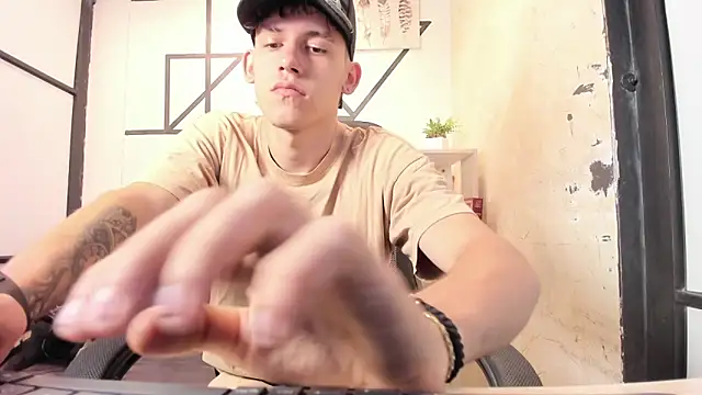 mikebenefleck 1 online show from 09-12-25, 12:38