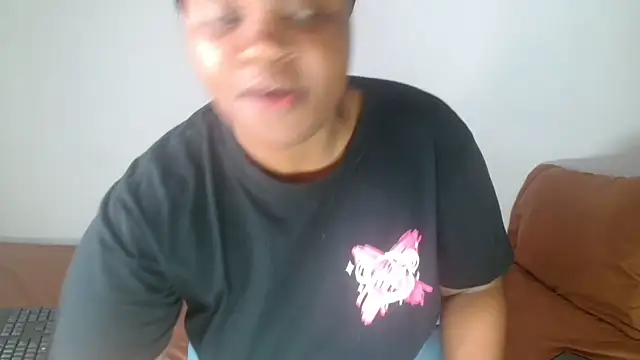 ChocAmmy696 online show from 09-19-25, 06:52