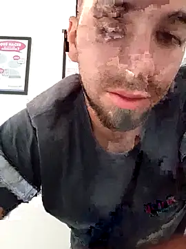 Lushakuiron1 online show from 12-17-25, 02:12