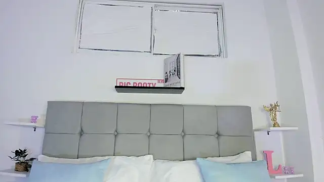 Snapshot of Sarahlopezz chatting on 10-07-25, 04:31 Sarahlopezz online show from 10-07-25, 04:31