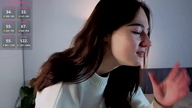 Mary Smitt online show from 10-20-25, 05:02