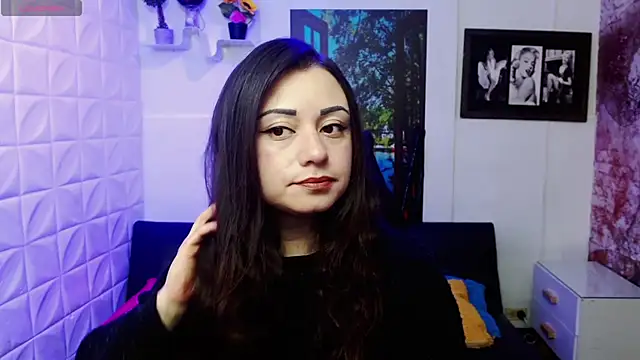 Eva Roussell online show from 11-04-25, 02:38