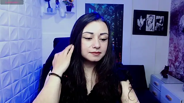 Eva Roussell online show from 11-19-25, 02:17