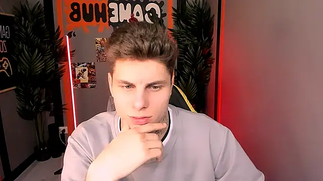 JackWolw online show from 11-05-25, 03:34