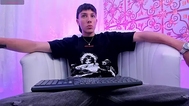 LittleDanny  online show from 03-17-26, 03:15