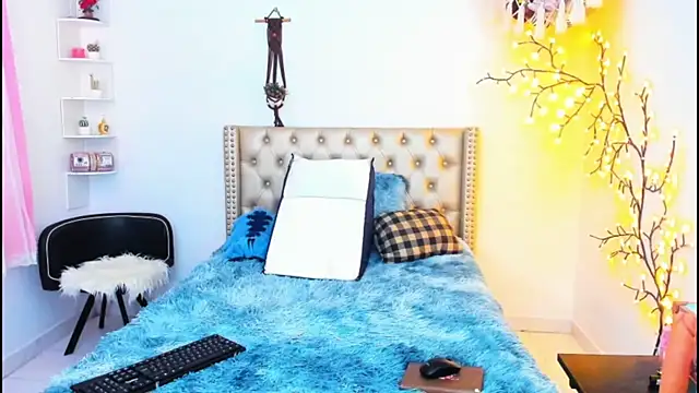 LenaStylesOA online show from 09-23-25, 03:26