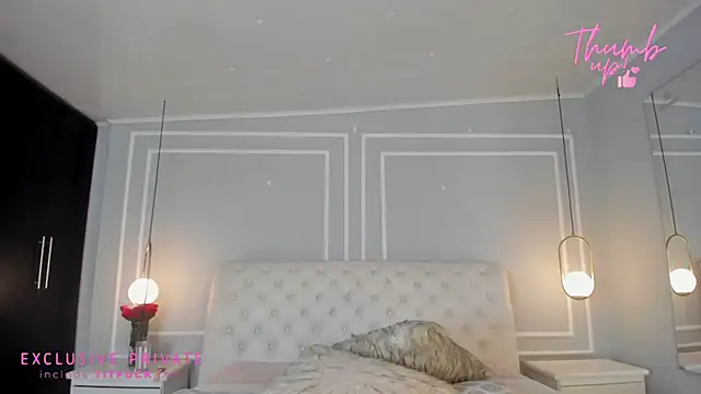 sakura Gomez online show from 06-18-26, 07:18