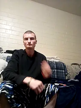 Snapshot of jizzyglizzy92 chatting on 03-18-26, 11:24 jizzyglizzy92 online show from 03-18-26, 11:24