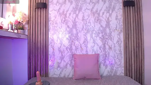 Snapshot of Georgina_Astor chatting on 09-13-25, 07:57 Georgina Astor online show from 09-13-25, 07:57