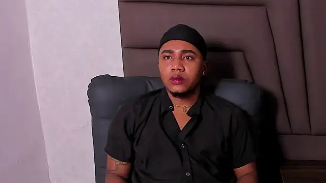 Snapshot of Duo69Sexual chatting on 11-28-25, 07:49 Duo69Sexual online show from 11-28-25, 07:49