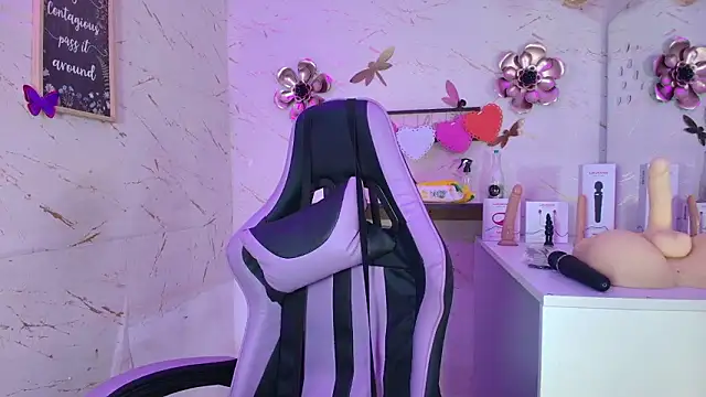 Natasha-Adams online show from 02-04-26, 09:20