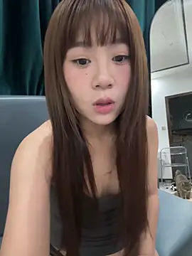 Snapshot of Xiaokui-04 chatting on 10-10-25, 03:22 Xiaokui-04 online show from 10-10-25, 03:22