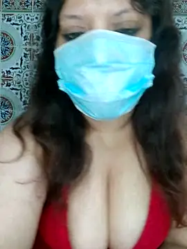 Snapshot of Hot-lino chatting on 06-25-26, 07:18 Hot-lino online show from 06-25-26, 07:18