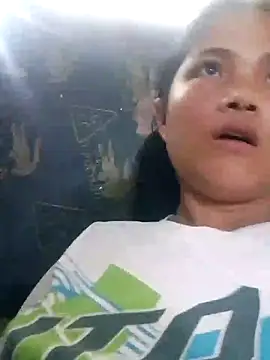 Pretty-Queen21 online show from 10-20-25, 04:13