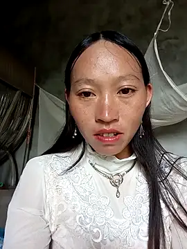 Snapshot of tcm-cute chatting on 09-23-25, 04:59 tcm-cute online show from 09-23-25, 04:59