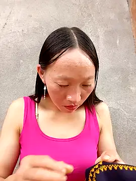 Snapshot of tcm-cute chatting on 09-24-25, 08:06 tcm-cute online show from 09-24-25, 08:06