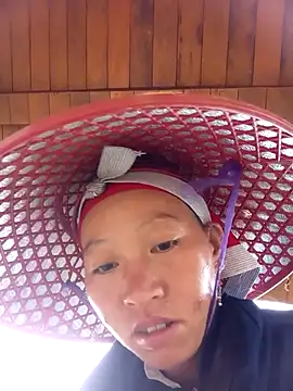 Snapshot of tcm-cute chatting on 09-28-25, 02:28 tcm-cute online show from 09-28-25, 02:28