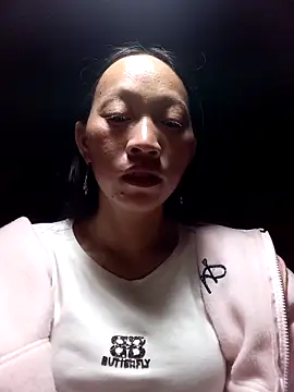 Snapshot of tcm-cute chatting on 10-03-25, 05:21 tcm-cute online show from 10-03-25, 05:21