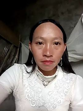 Snapshot of tcm-cute chatting on 10-04-25, 05:27 tcm-cute online show from 10-04-25, 05:27