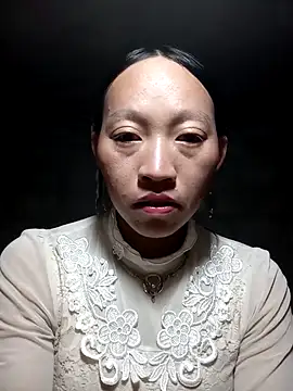 Snapshot of tcm-cute chatting on 10-11-25, 09:46 tcm-cute online show from 10-11-25, 09:46