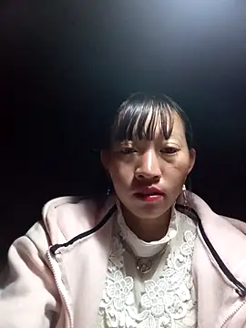 Snapshot of tcm-cute chatting on 10-18-25, 09:04 tcm-cute online show from 10-18-25, 09:04