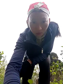 Snapshot of tcm-cute chatting on 10-25-25, 07:38 tcm-cute online show from 10-25-25, 07:38