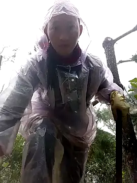 Snapshot of tcm-cute chatting on 11-02-25, 07:33 tcm-cute online show from 11-02-25, 07:33