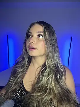 Snapshot of AnnyLopezzz_ chatting on 09-11-25, 12:00 AnnyLopezzz online show from 09-11-25, 12:00