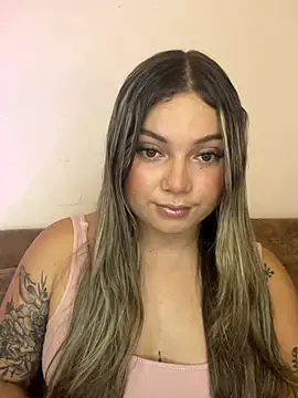 Snapshot of AnnyLopezzz_ chatting on 09-19-25, 03:19 AnnyLopezzz online show from 09-19-25, 03:19