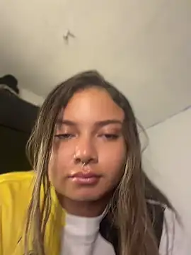 AnnyLopezzz  online show from 05-10-26, 09:14