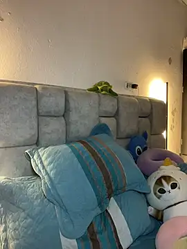 AnnyLopezzz  online show from 05-13-26, 04:10