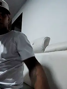 Perropa online show from 03-15-26, 03:01