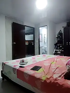 Perropa online show from 03-16-26, 11:53