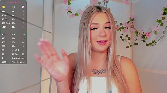 Snapshot of AliaBuerstatte chatting on 09-30-25, 07:41 AliaBuerstatte online show from 09-30-25, 07:41