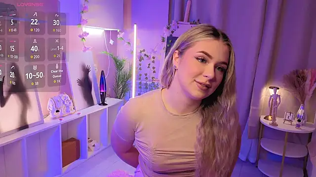 Snapshot of AliaBuerstatte chatting on 10-21-25, 07:58 AliaBuerstatte online show from 10-21-25, 07:58