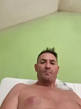 Snapshot of IMGTomi chatting on 09-30-25, 03:33 IMGTomi online show from 09-30-25, 03:33