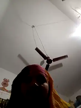 Snapshot of Payal950 chatting on 02-09-26, 10:58 Payal950 online show from 02-09-26, 10:58