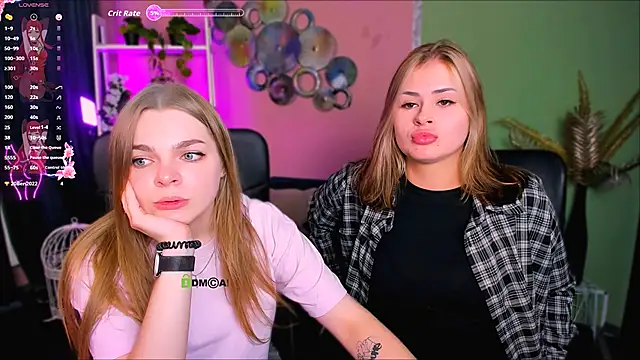 Snapshot of veronica_bubble chatting on 09-26-25, 07:40 veronica bubble online show from 09-26-25, 07:40